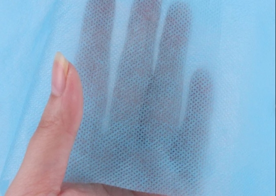 100% PP Spunbonded Nonwoven Fabric Skin Friendly Breathable For Protective Clothing