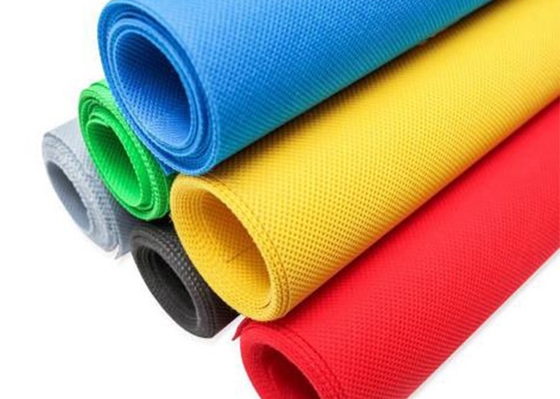 Mua Trắng đỏ xanh PP Spunbond Vải không dệt Cuộn đầy màu sắc Chống thấm nước online manufacture